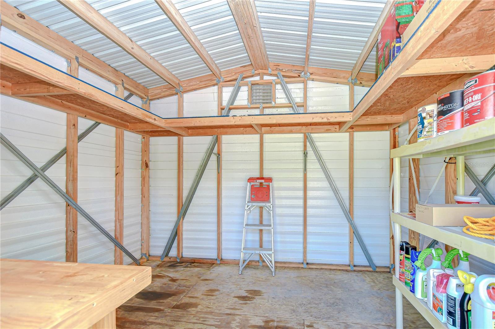 8342 FUSSELL DR, WESLEY CHAPEL, FL, 33545