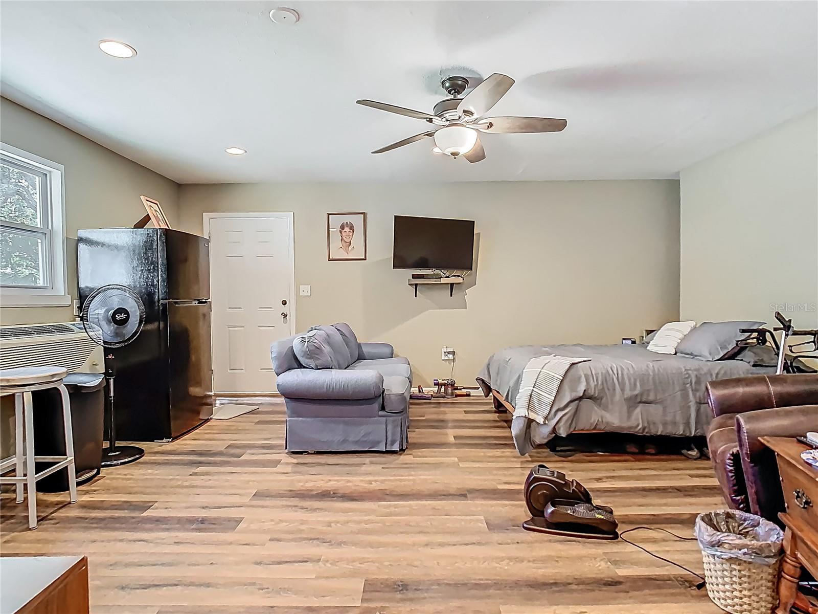 141 S CENTRAL AVE, APOPKA, FL, 32703