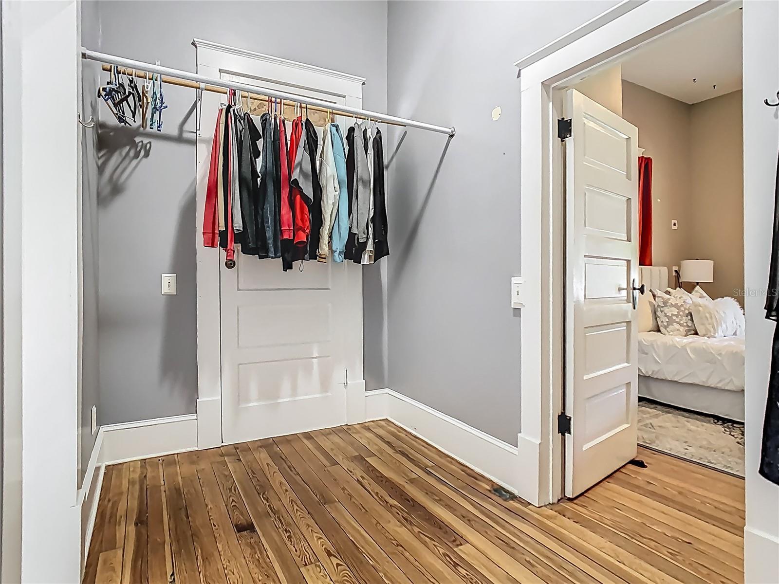 141 S CENTRAL AVE, APOPKA, FL, 32703