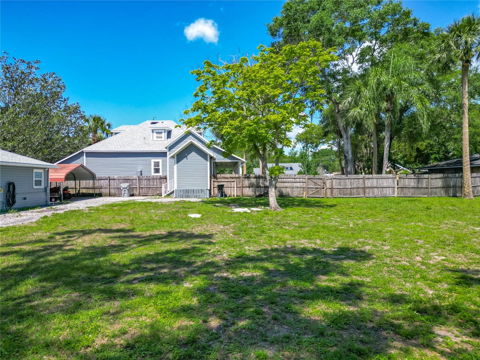 141 S CENTRAL AVE, APOPKA, FL, 32703