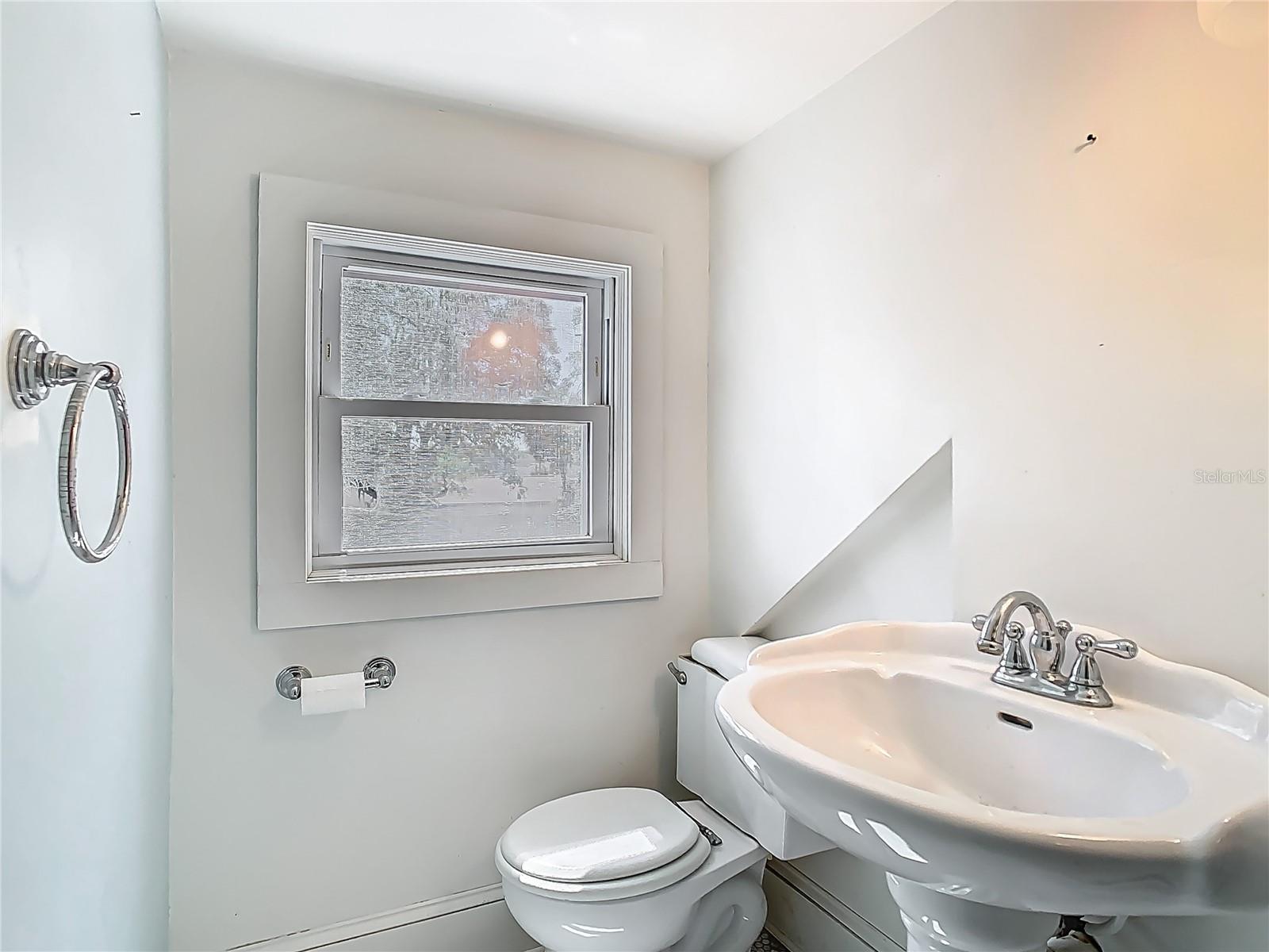 141 S CENTRAL AVE, APOPKA, FL, 32703