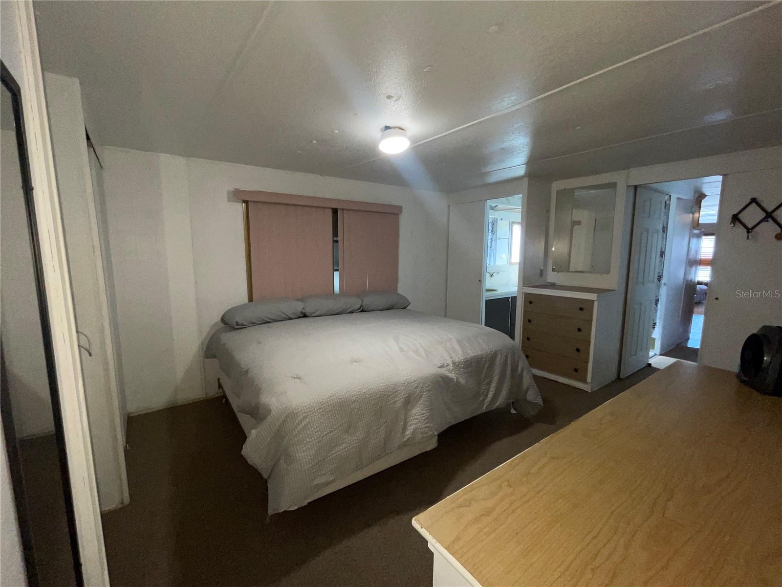 A4653000 Property Photo