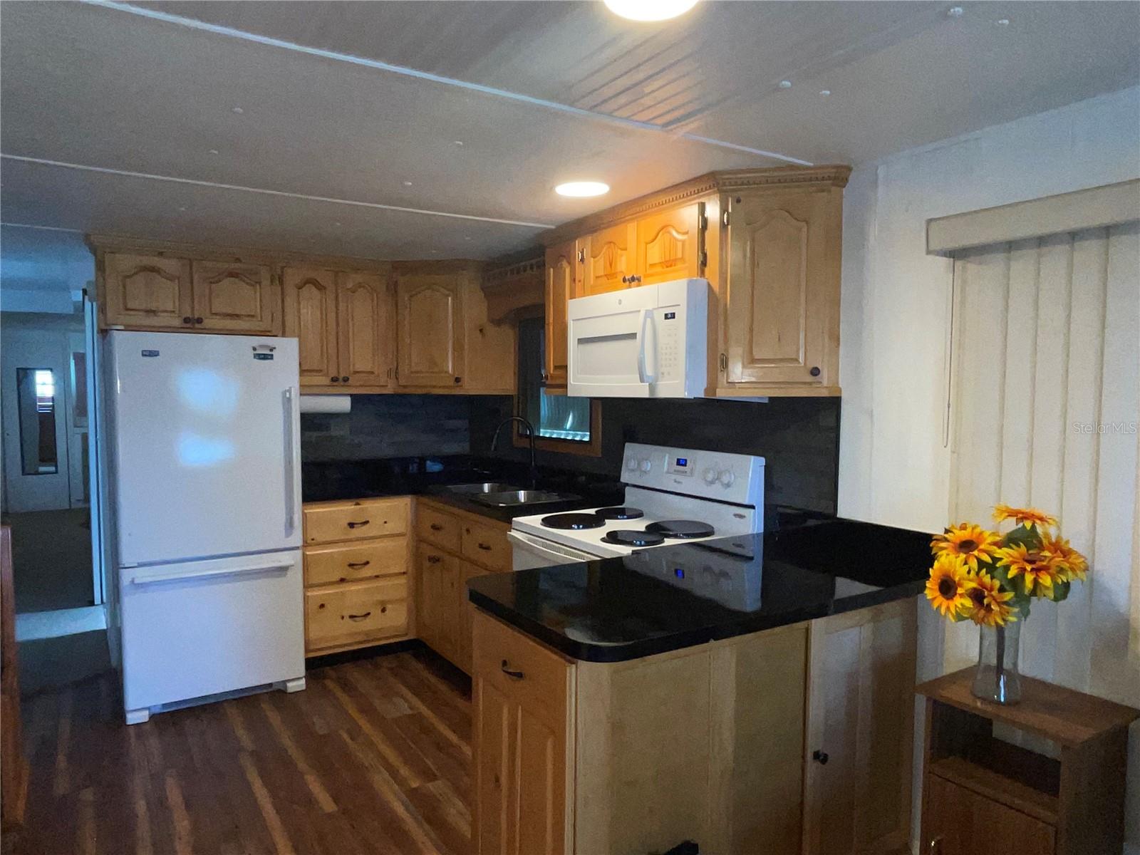 A4653000 Property Photo