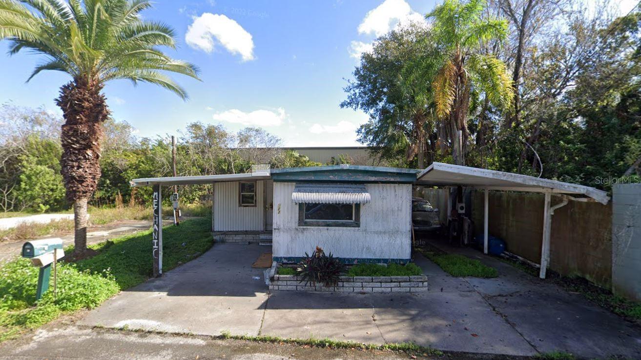 TB8387341 Property Photo