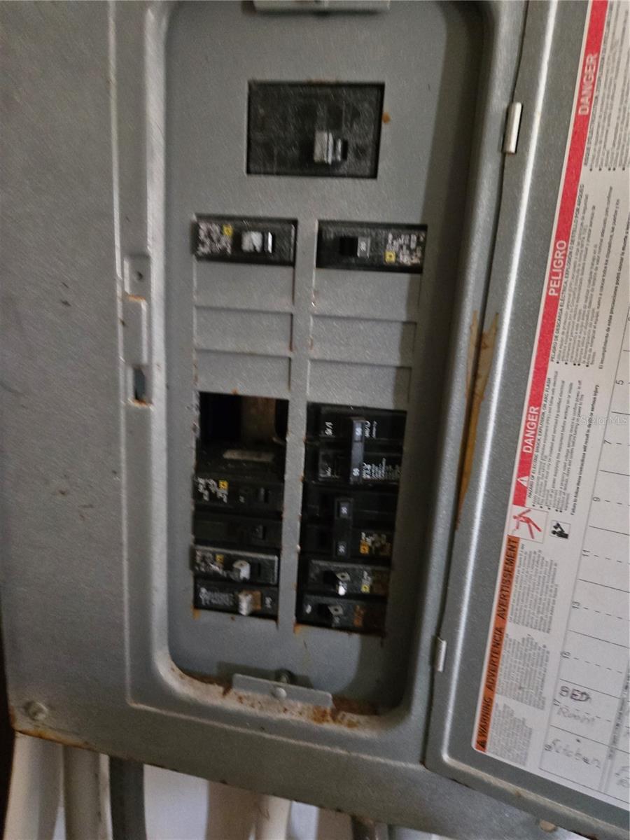 TB8387341 Property Photo