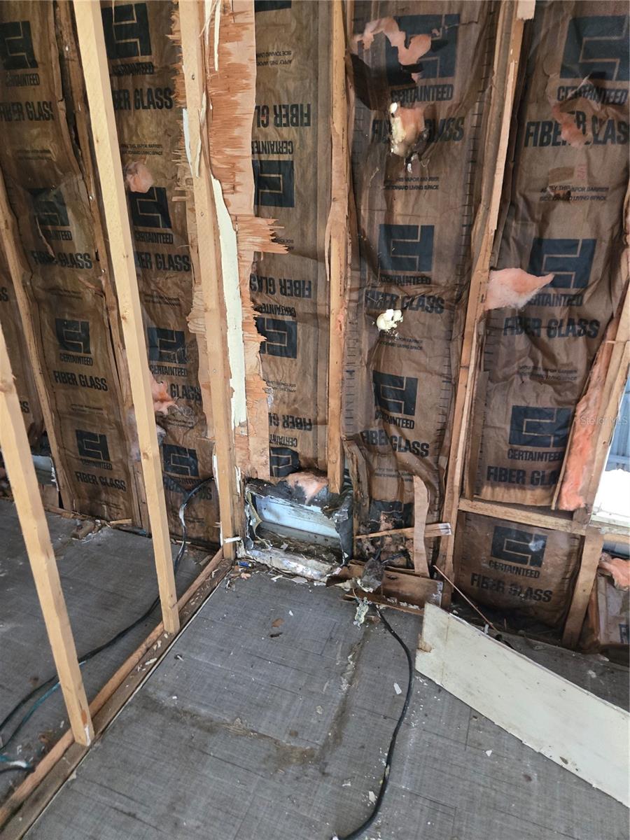 TB8387341 Property Photo