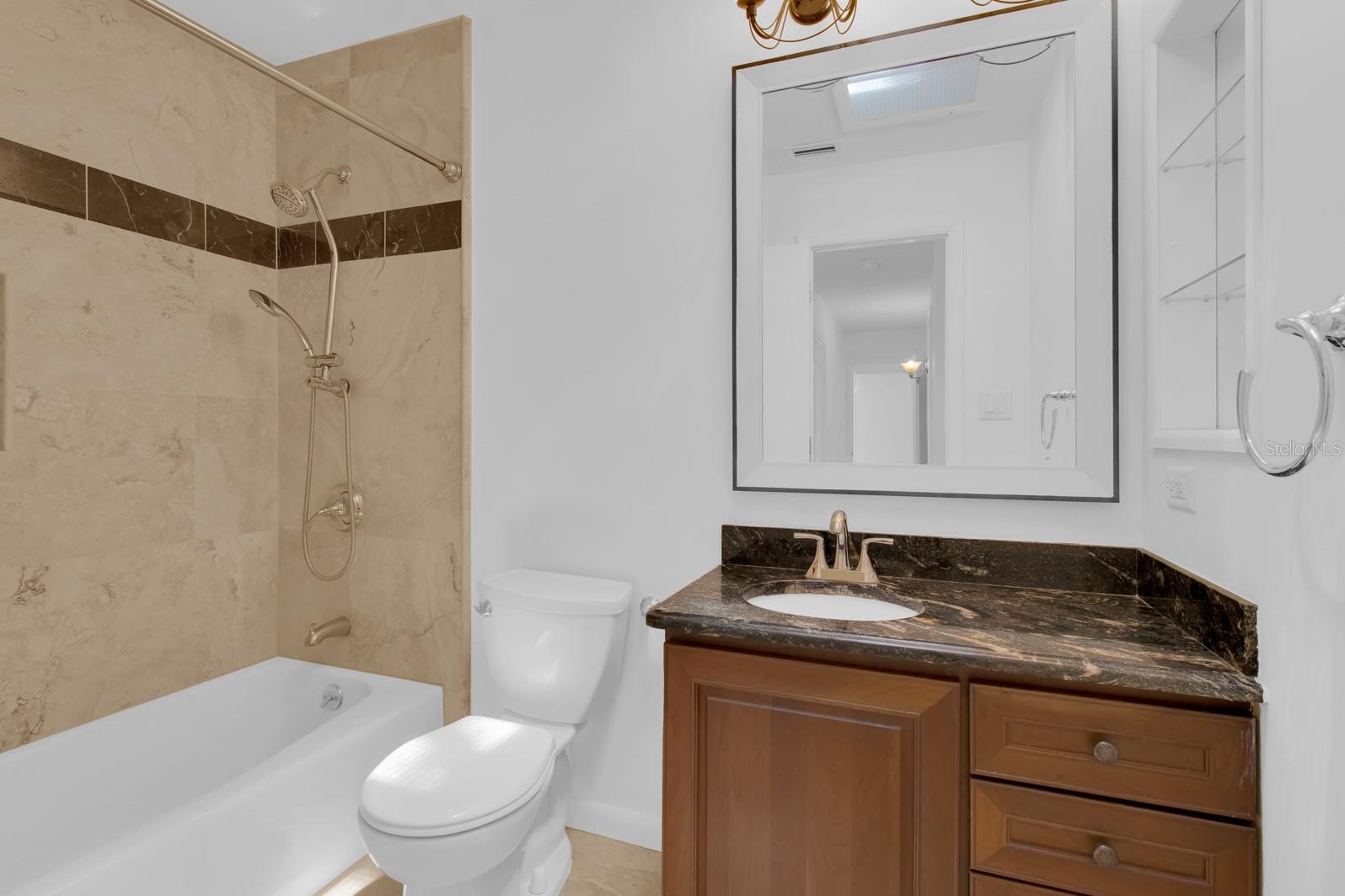 107 WAYLAND CIR, LONGWOOD, FL, 32779