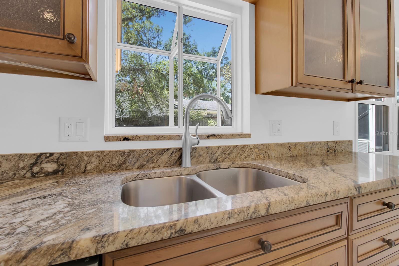 107 WAYLAND CIR, LONGWOOD, FL, 32779