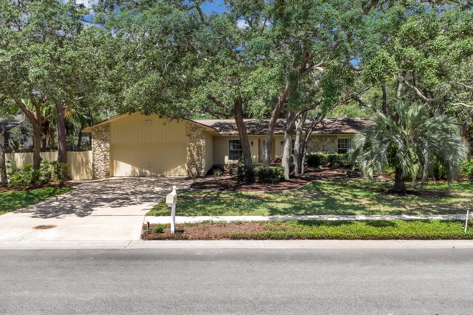 107 WAYLAND CIR, LONGWOOD, FL, 32779