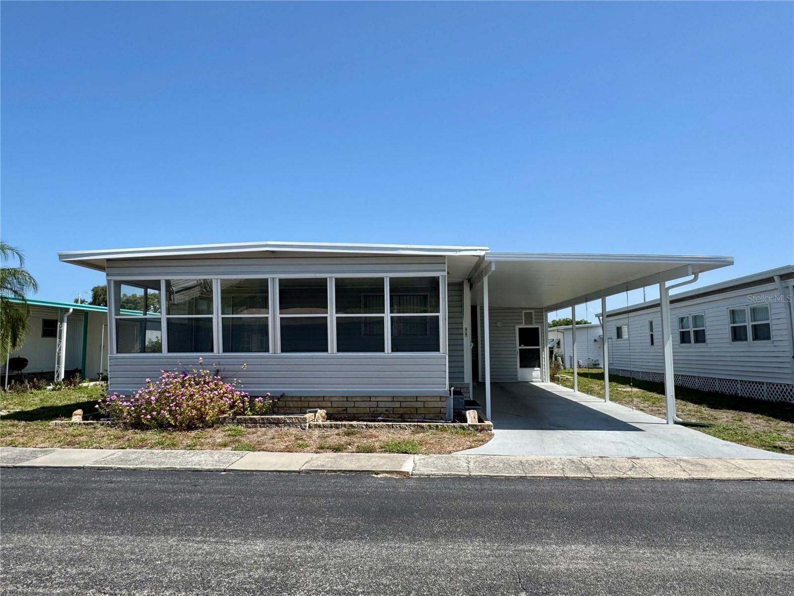 99 PINDO PALM ST E, LARGO, FL, 33770