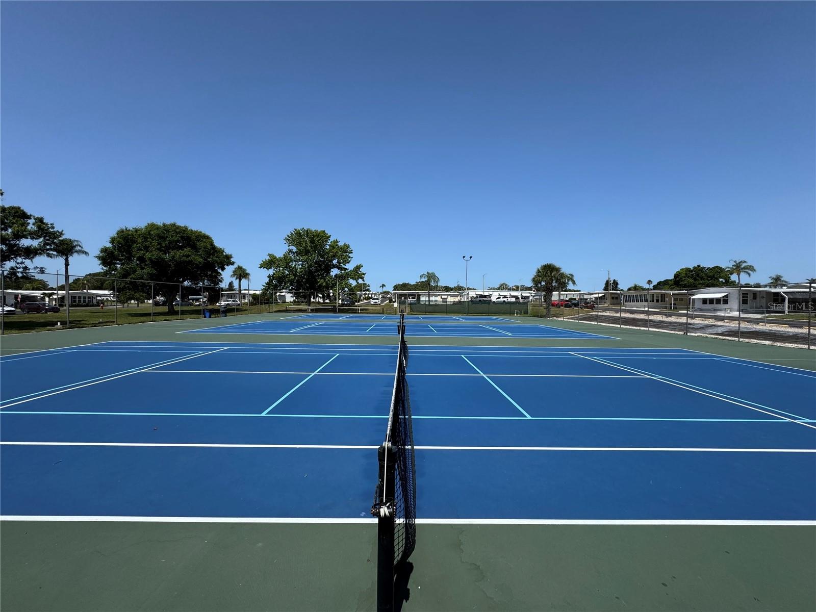 99 PINDO PALM ST E, LARGO, FL, 33770