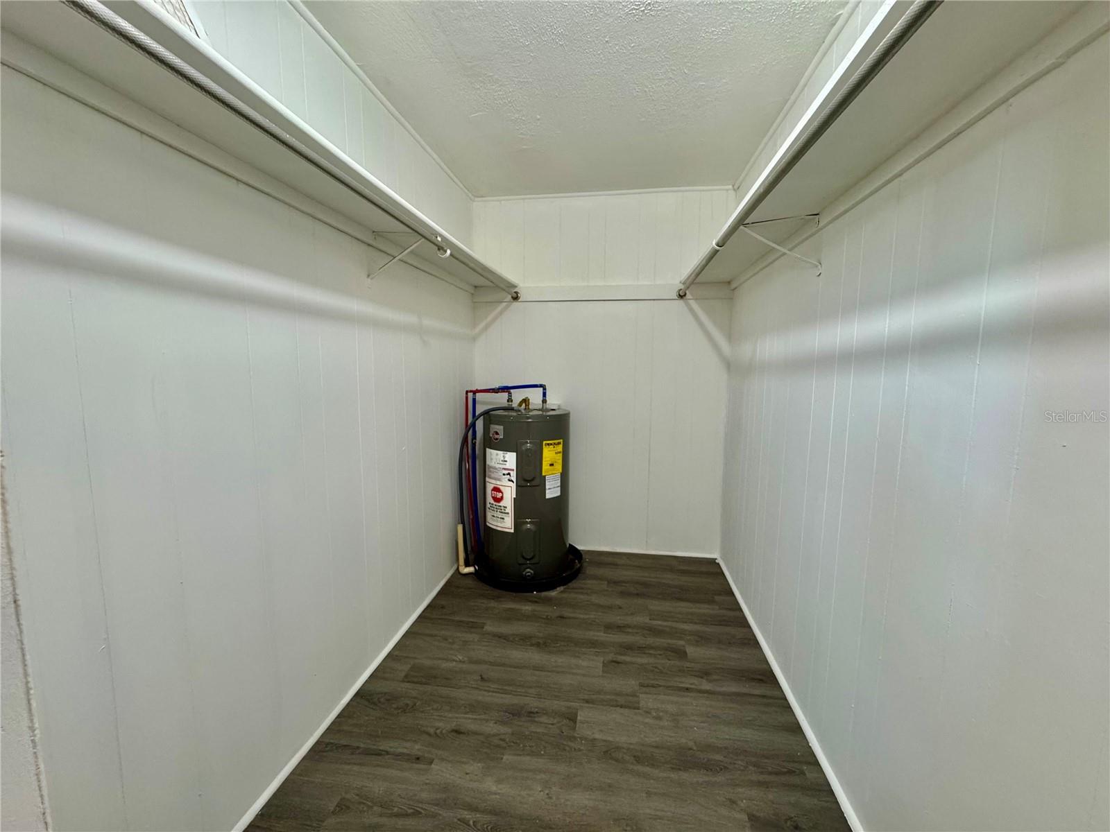 99 PINDO PALM ST E, LARGO, FL, 33770