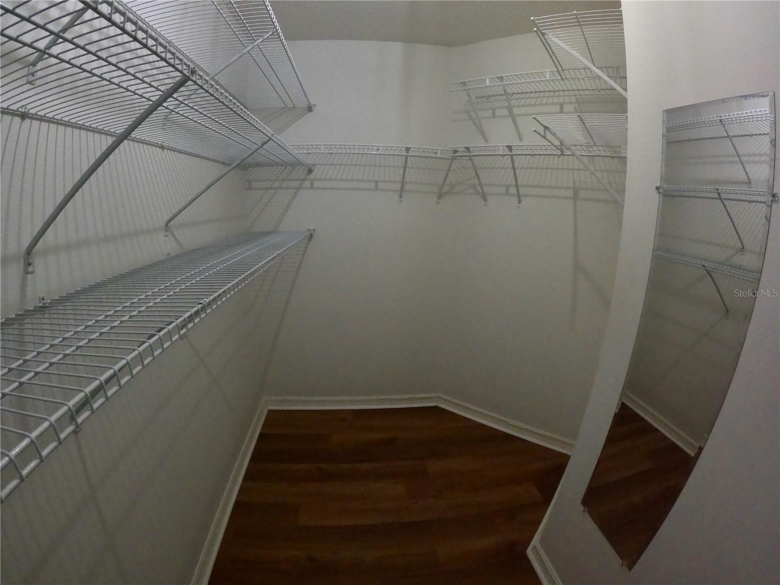 1221 SANTA CRUZ DR, THE VILLAGES, FL, 32162