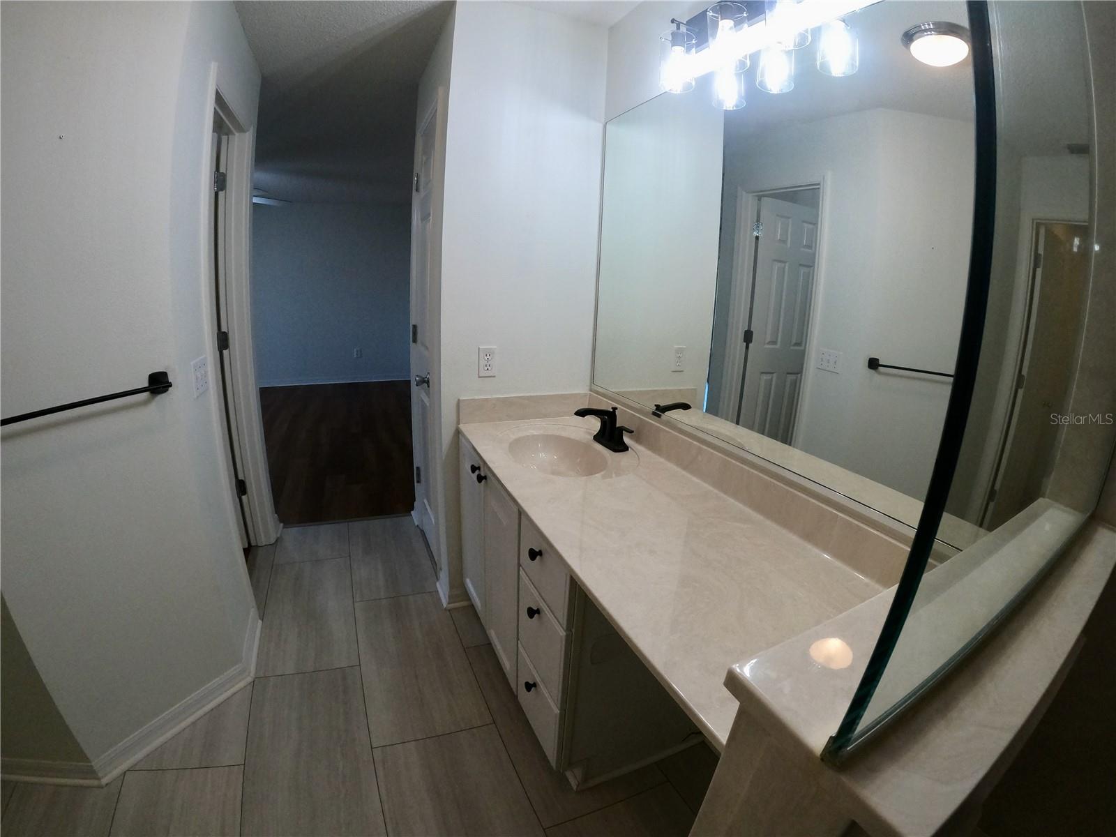 1221 SANTA CRUZ DR, THE VILLAGES, FL, 32162