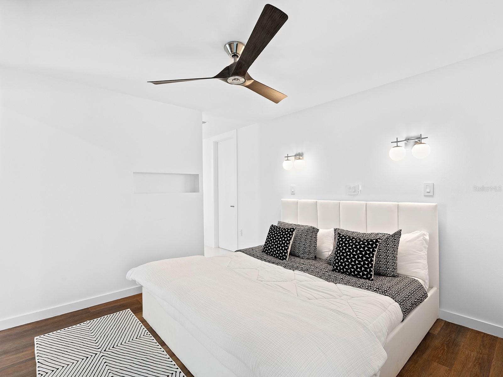 A4653020 Property Photo