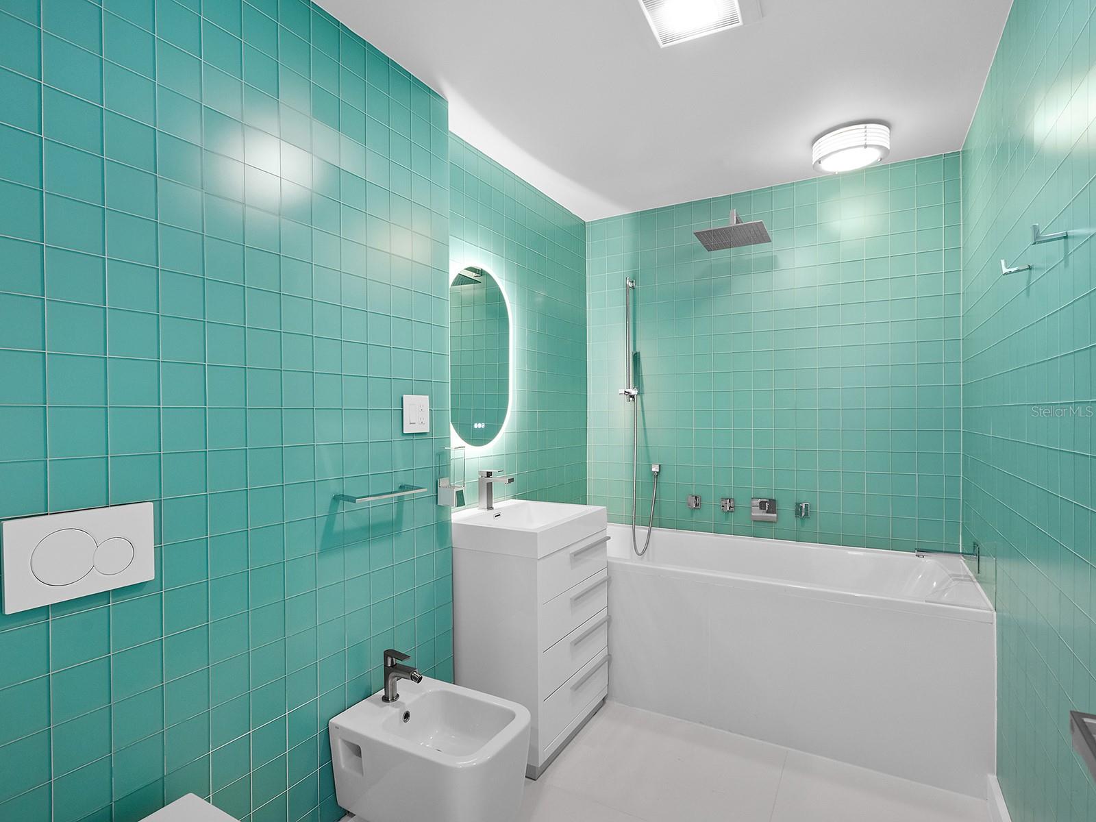 A4653020 Property Photo