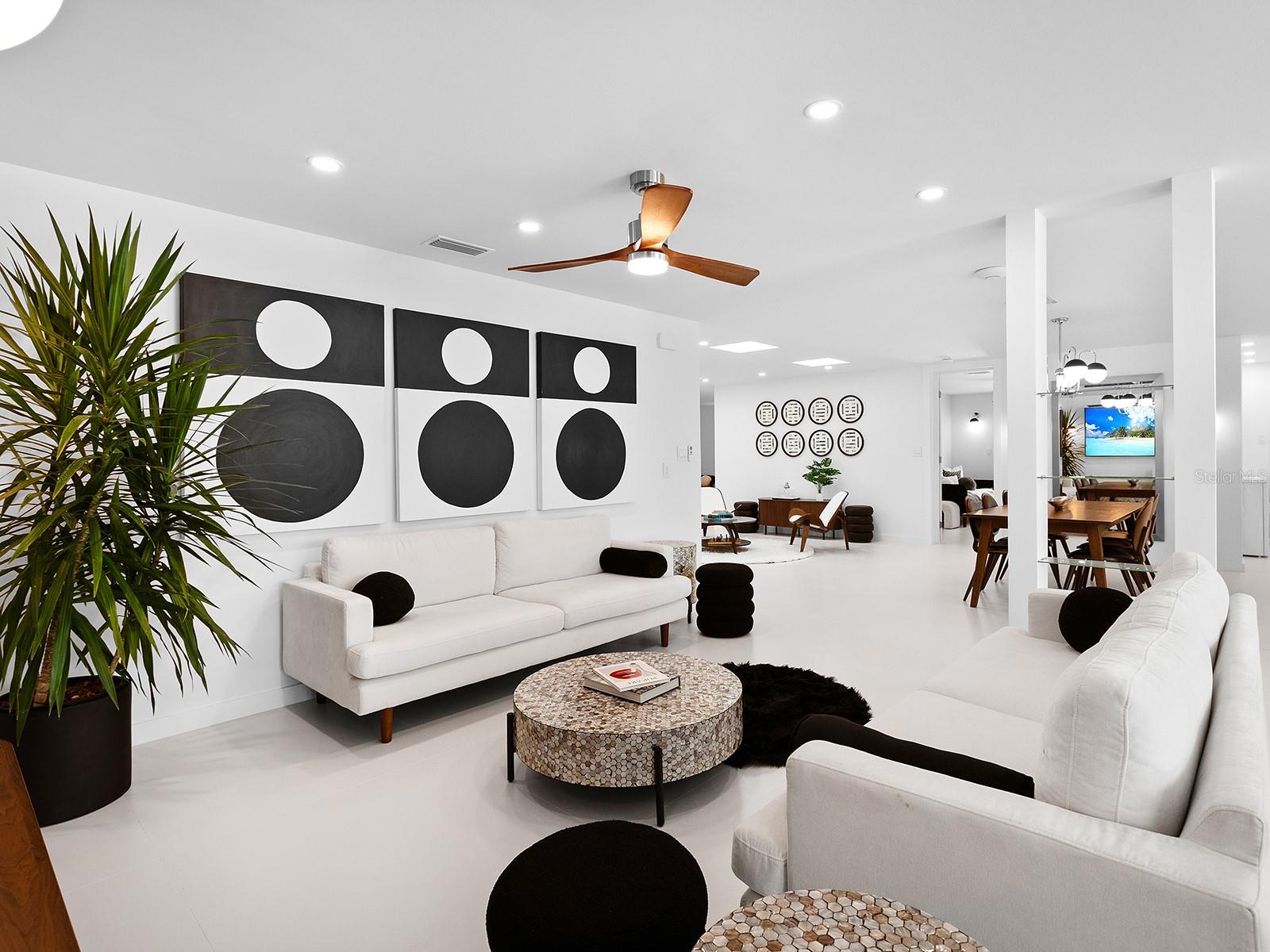 A4653020 Property Photo