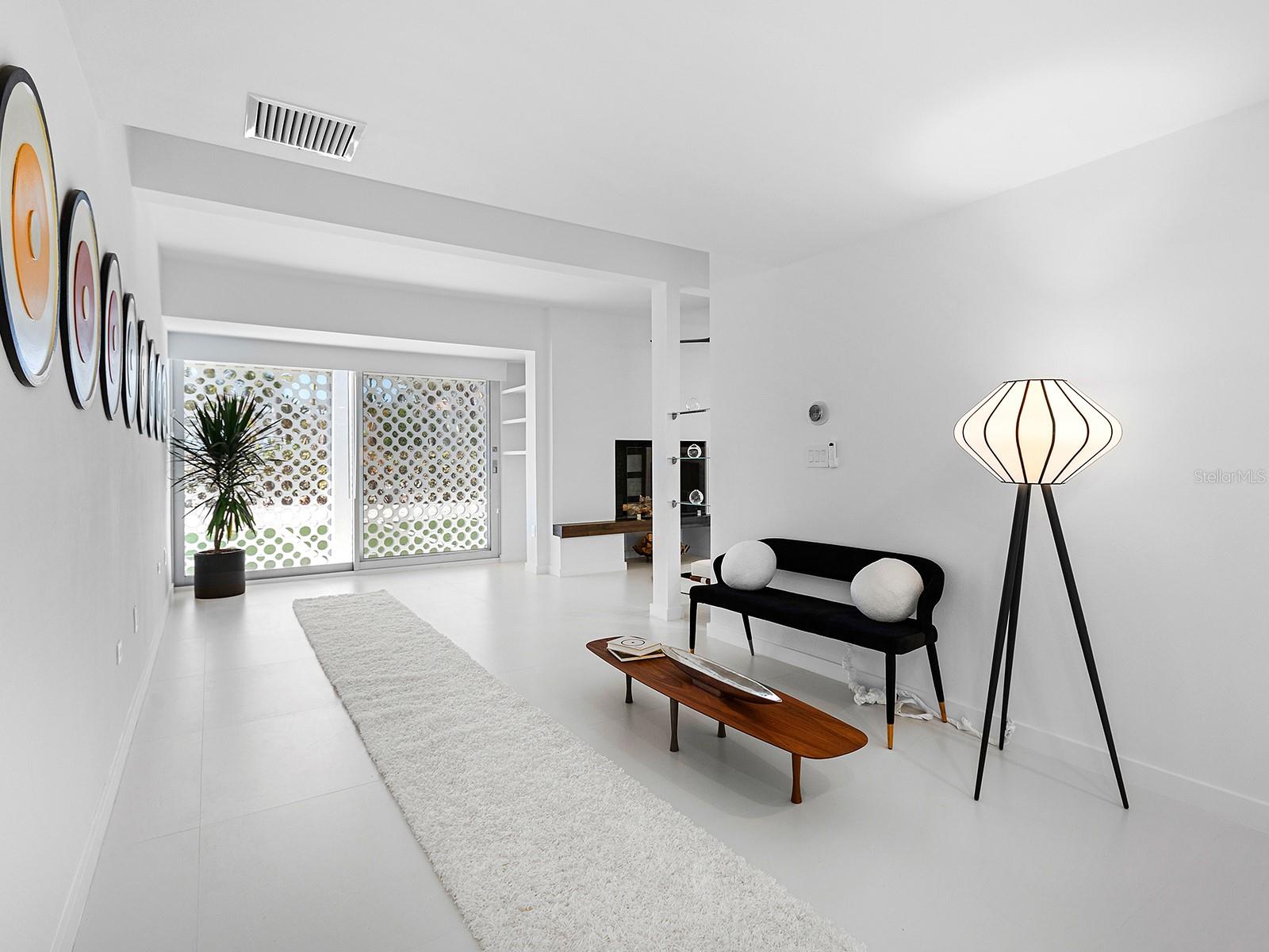 A4653020 Property Photo