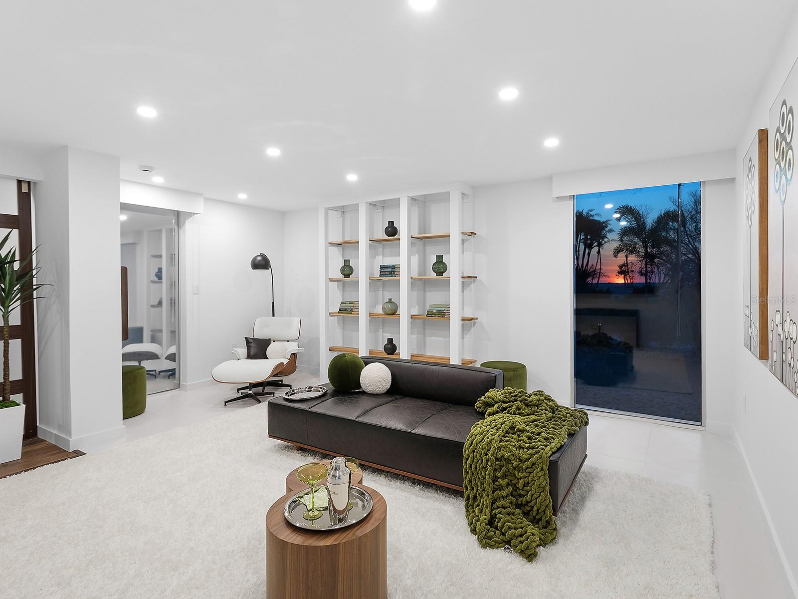 A4653020 Property Photo