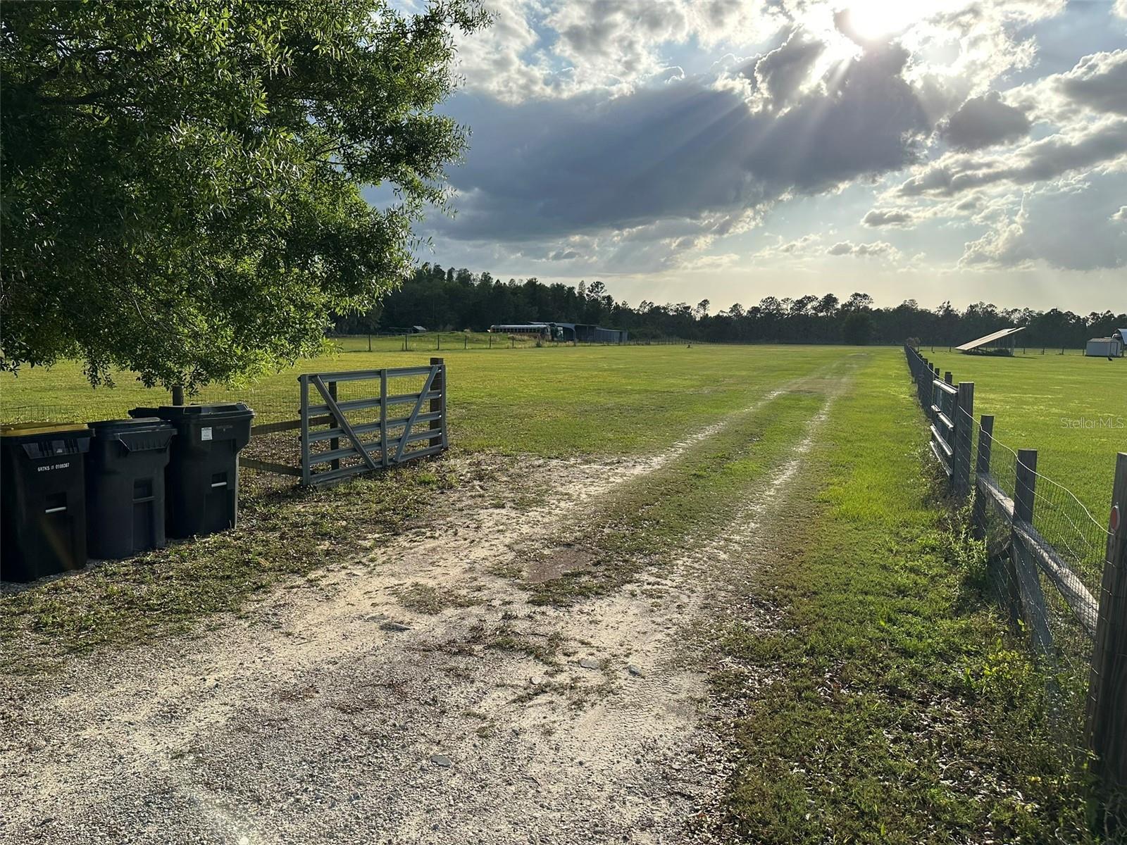 12206 OLD GRADE RD, POLK CITY, FL, 33868