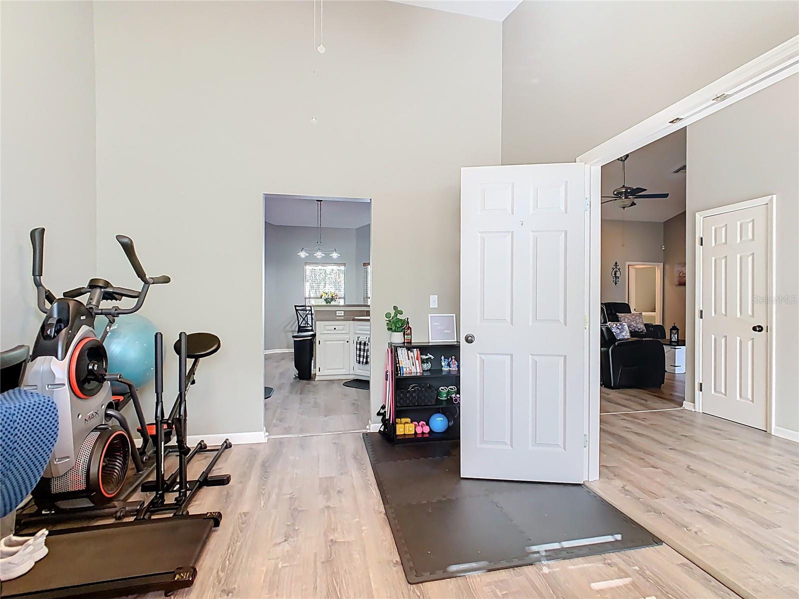 123 EVERGREEN DR, AUBURNDALE, FL, 33823