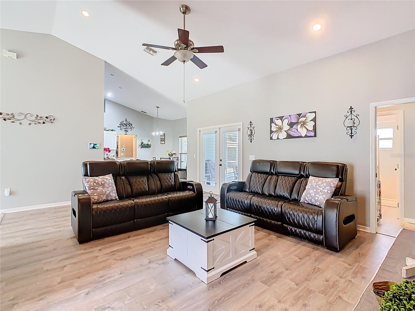 123 EVERGREEN DR, AUBURNDALE, FL, 33823