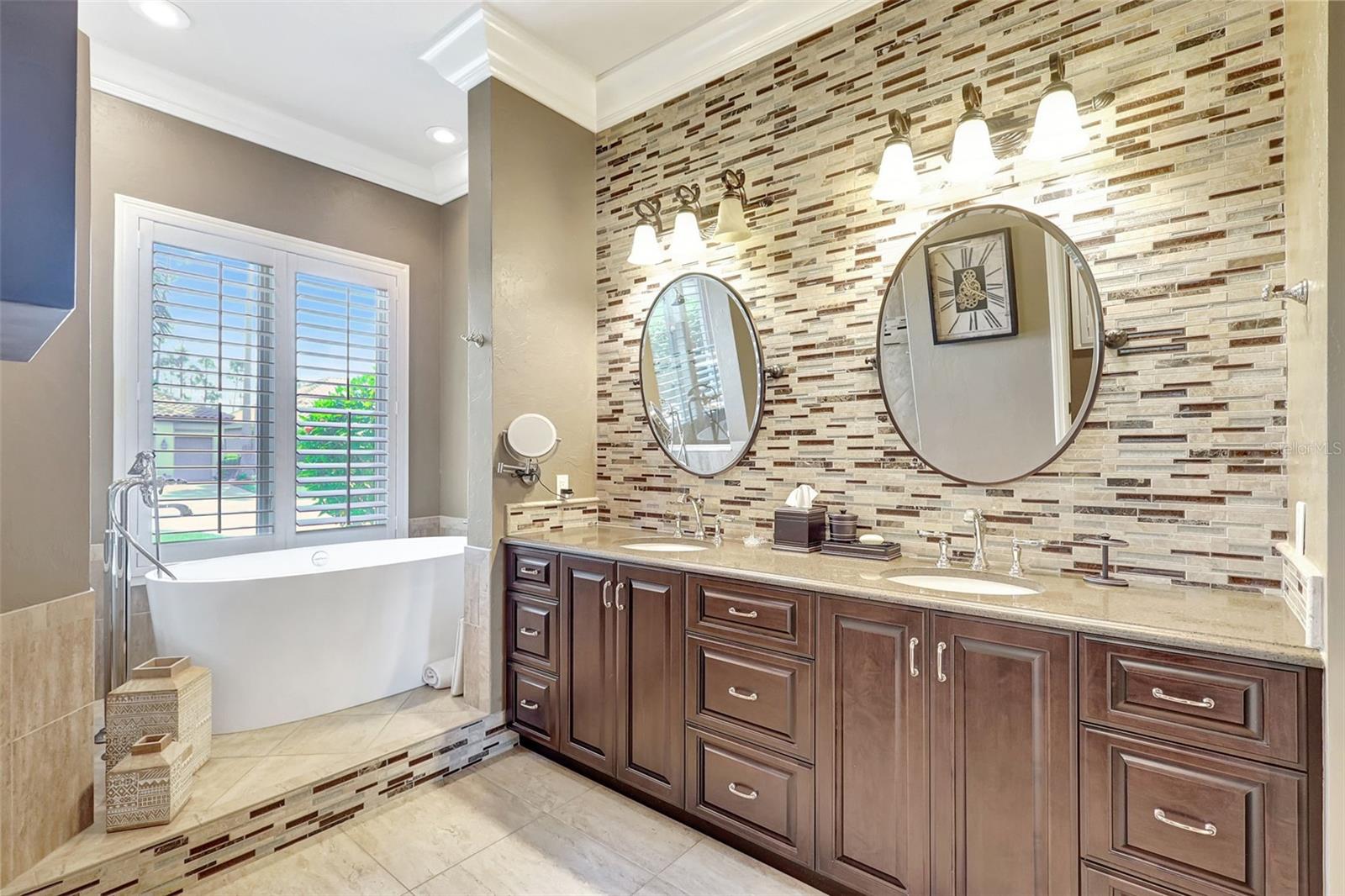 4818 88TH ST E, BRADENTON, FL, 34211