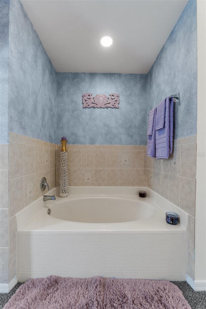 1800 EMILY DR, WINTER HAVEN, FL, 33884