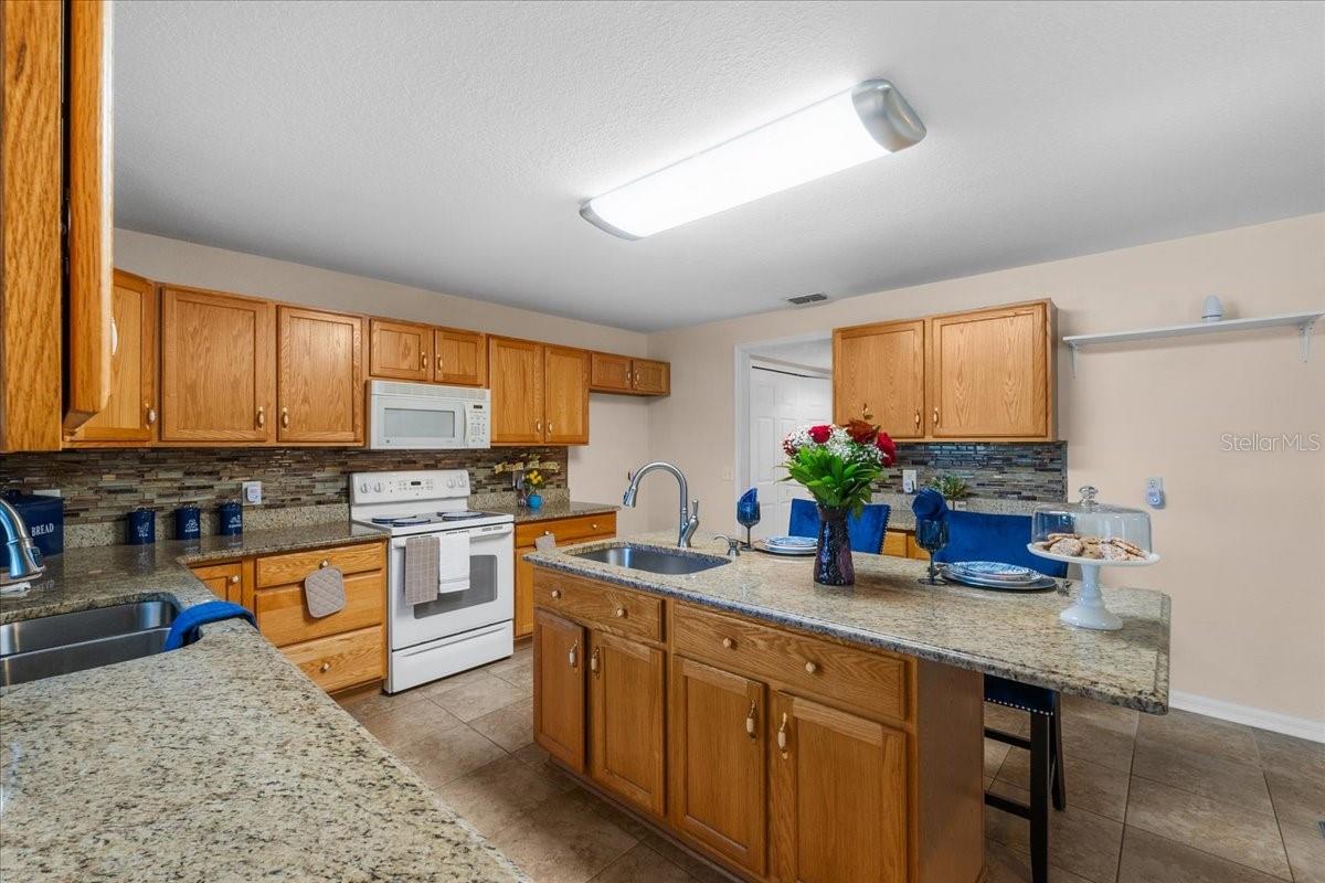 1800 EMILY DR, WINTER HAVEN, FL, 33884