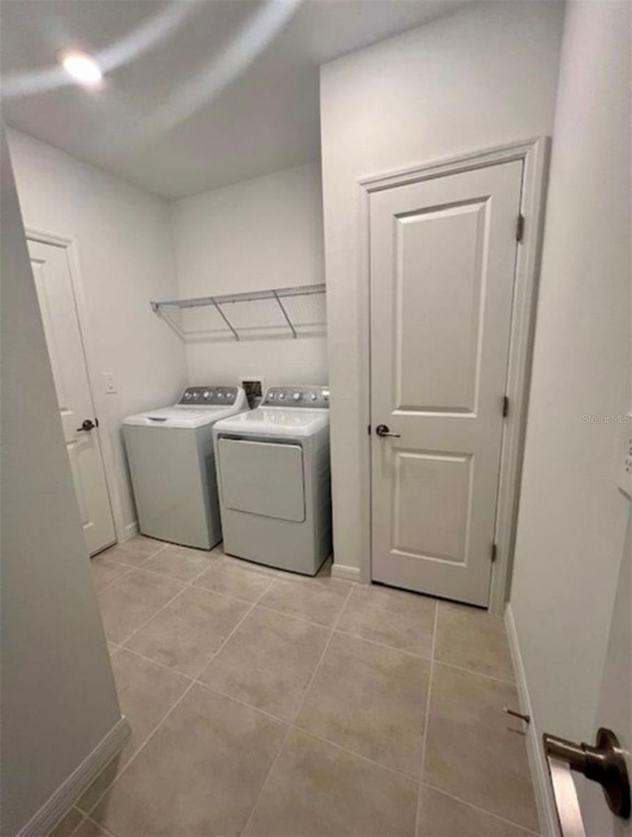 33836 SKY BLOSSOM CIR, LEESBURG, FL, 34788