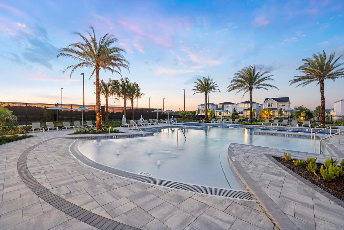 1664 CROWNCREST DR, APOPKA, FL, 32703