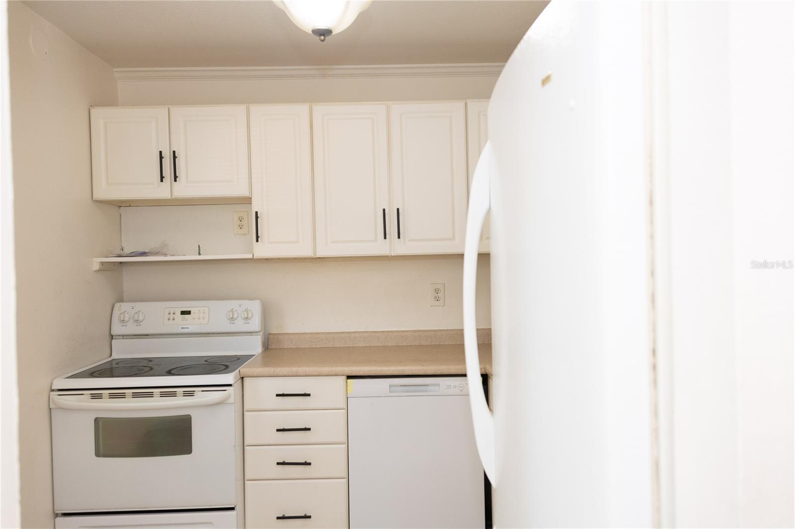 O6310155 Property Photo