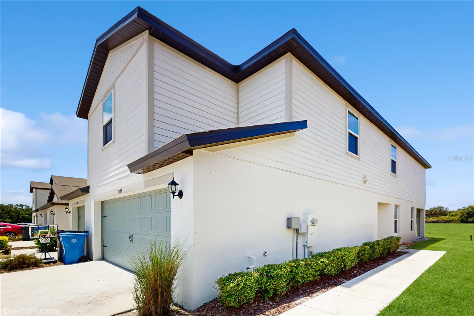 5329 COMPANION LN, TAMPA, FL, 33619