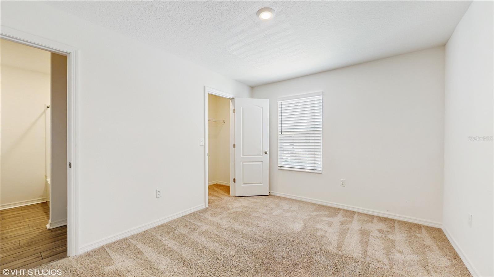 5329 COMPANION LN, TAMPA, FL, 33619