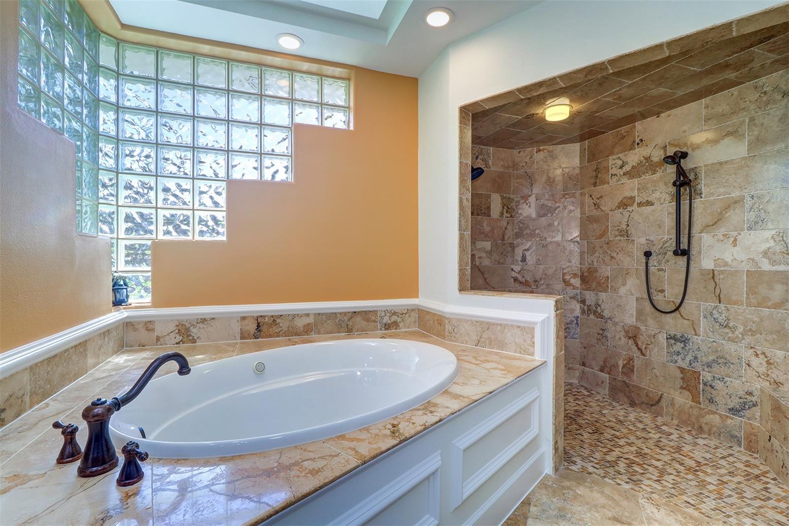 1705 MEYERS COVE DR, TARPON SPRINGS, FL, 34689