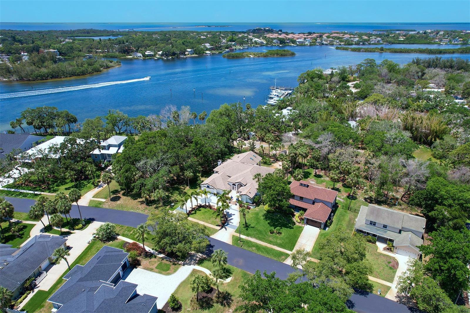 1705 MEYERS COVE DR, TARPON SPRINGS, FL, 34689