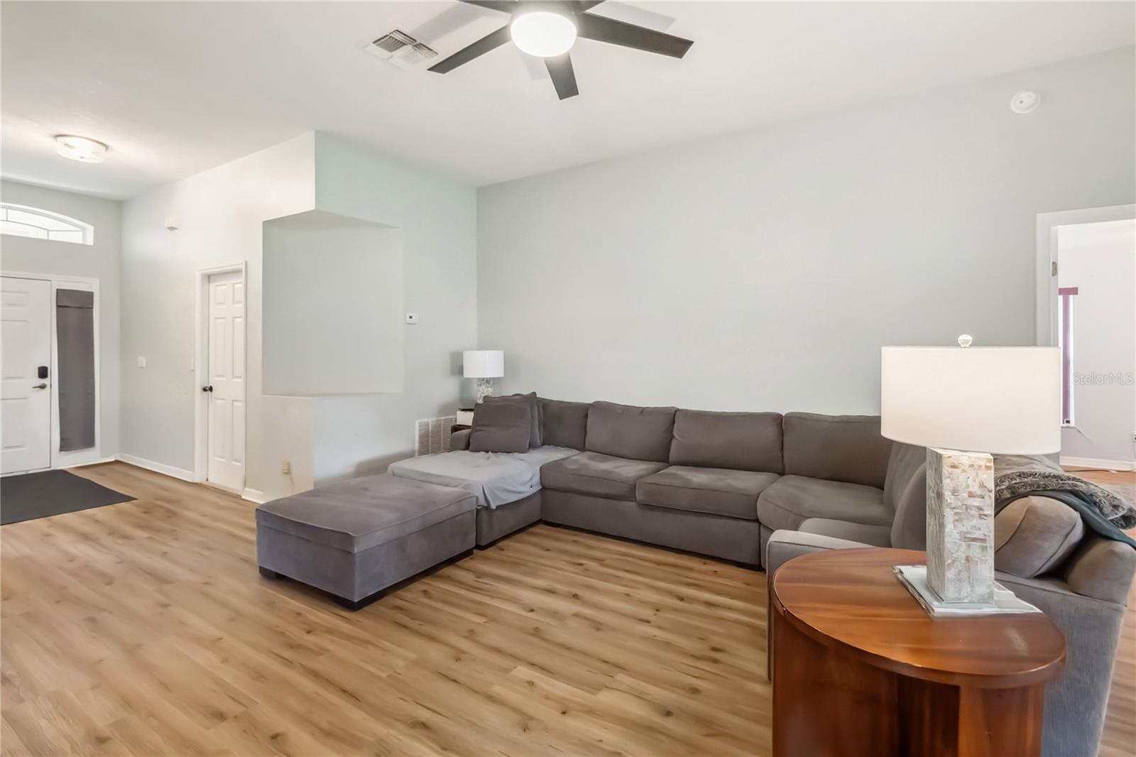 1111 HIGH VISTA DR, DAVENPORT, FL, 33837