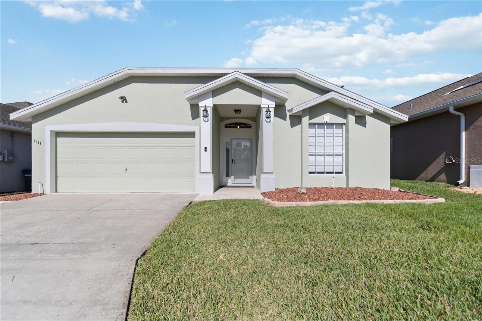 1111 HIGH VISTA DR, DAVENPORT, FL, 33837