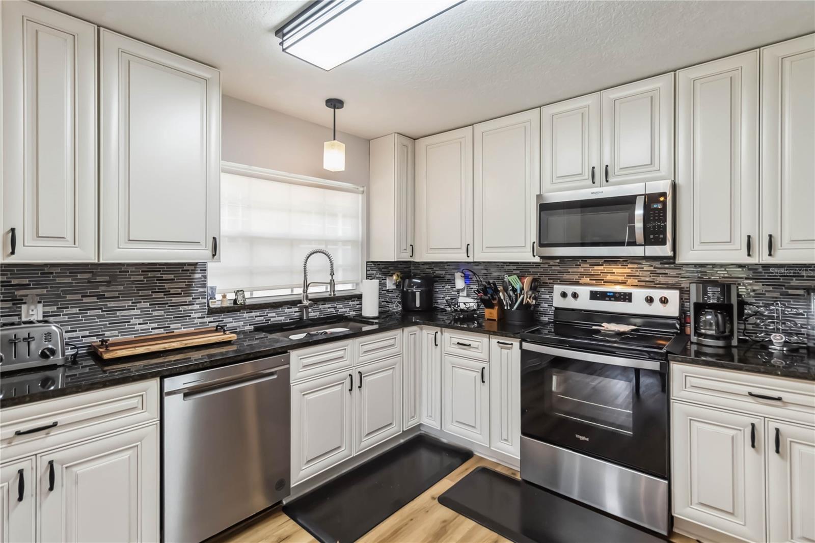 1111 HIGH VISTA DR, DAVENPORT, FL, 33837