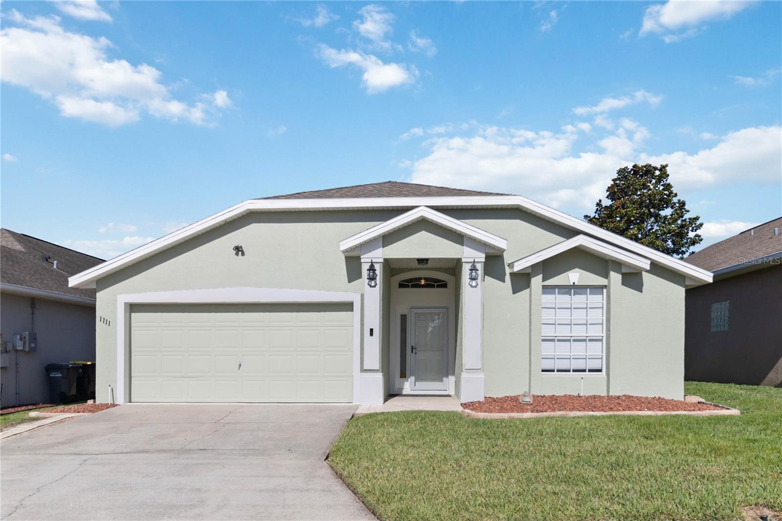 1111 HIGH VISTA DR, DAVENPORT, FL, 33837