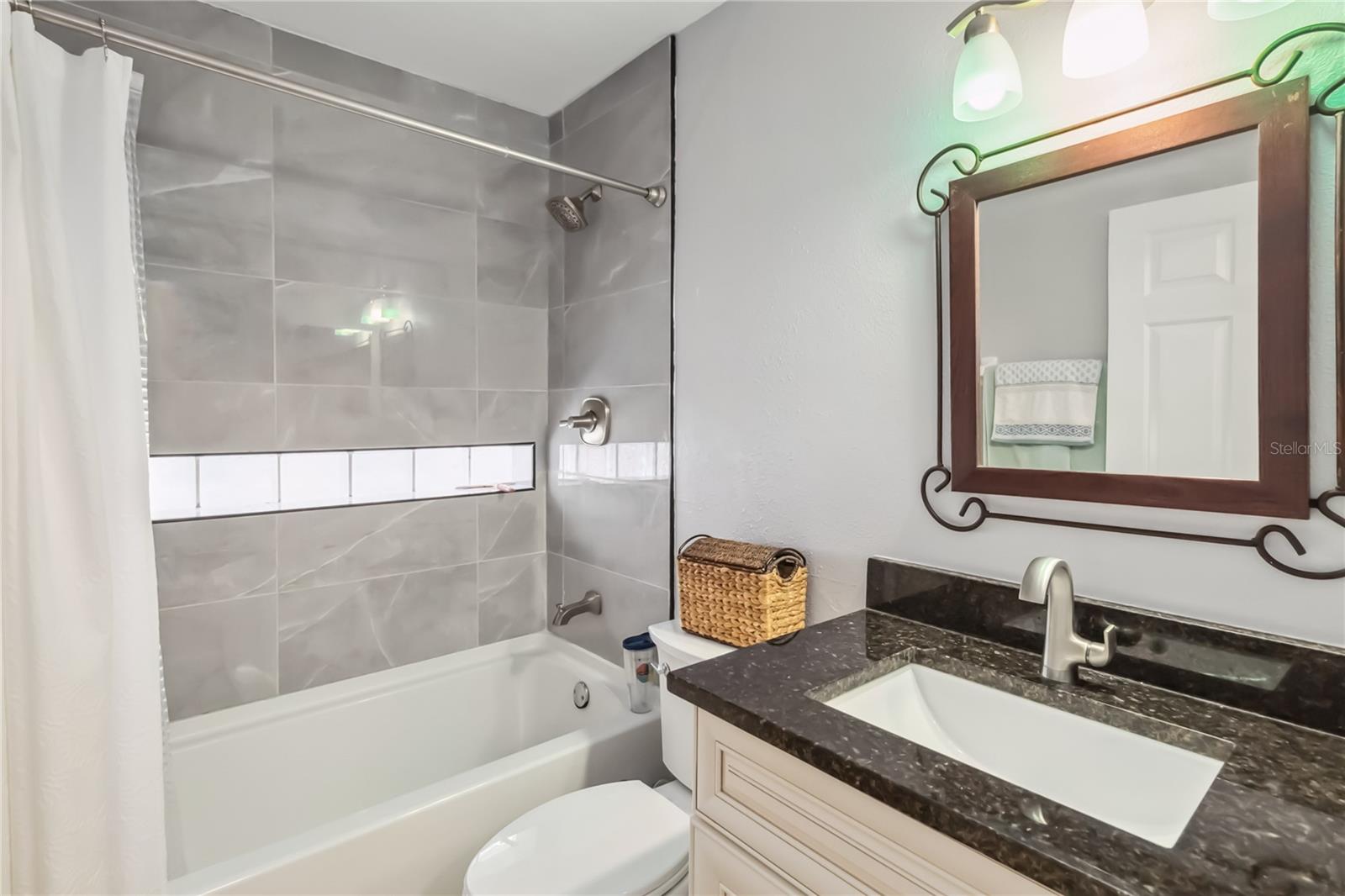 1111 HIGH VISTA DR, DAVENPORT, FL, 33837