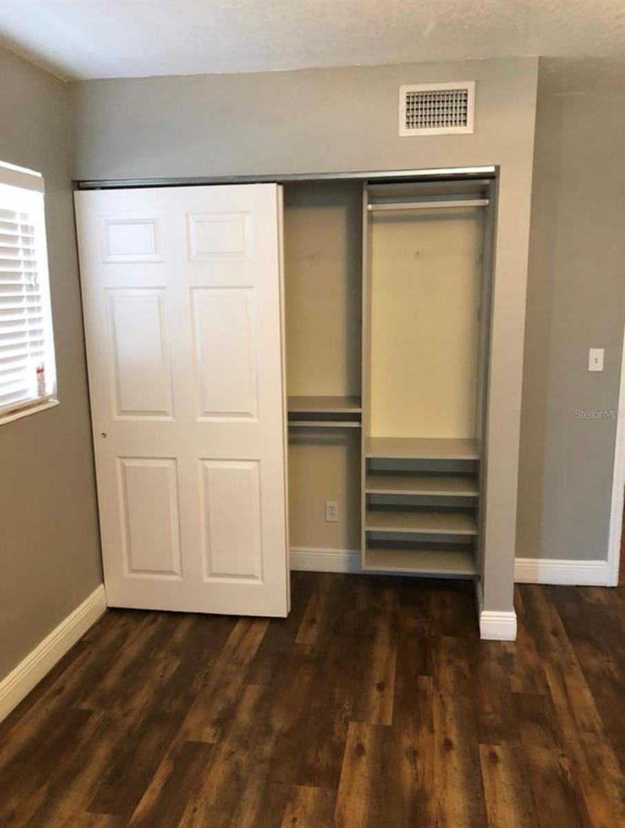 1006 W NASSAU ST, TAMPA, FL, 33607