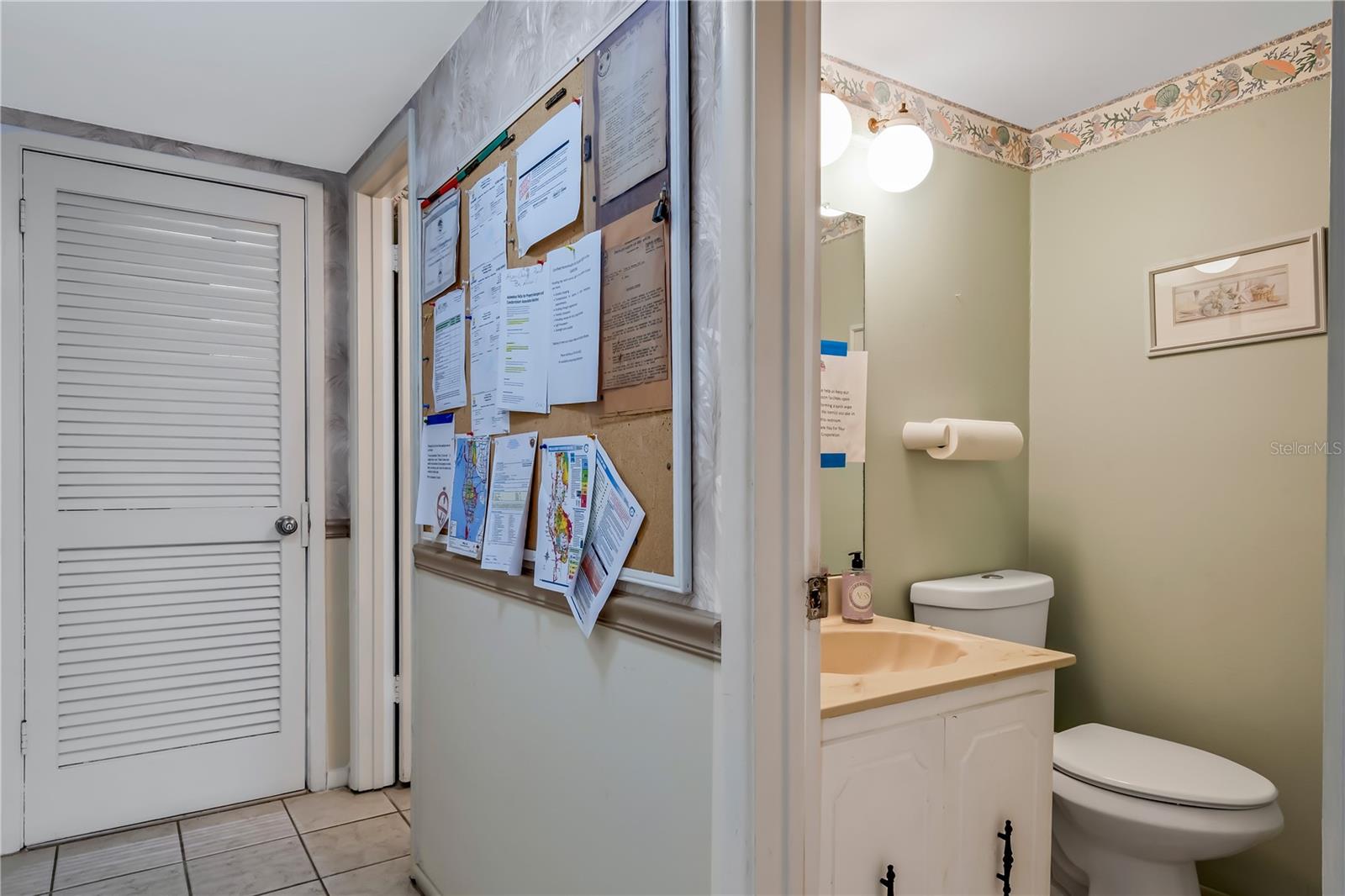 224 ASPEN CIR #224, SEMINOLE, FL, 33777