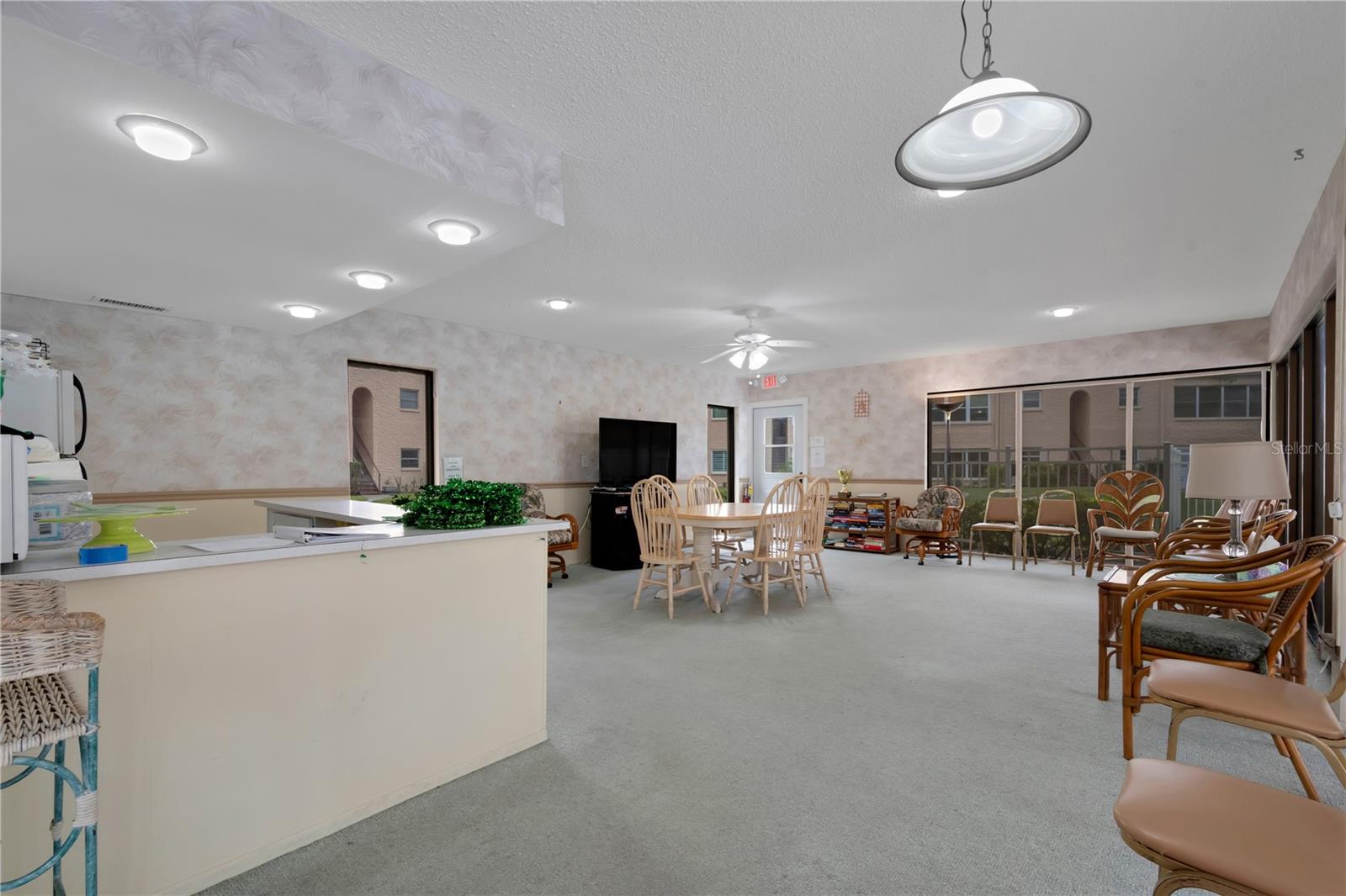 224 ASPEN CIR #224, SEMINOLE, FL, 33777