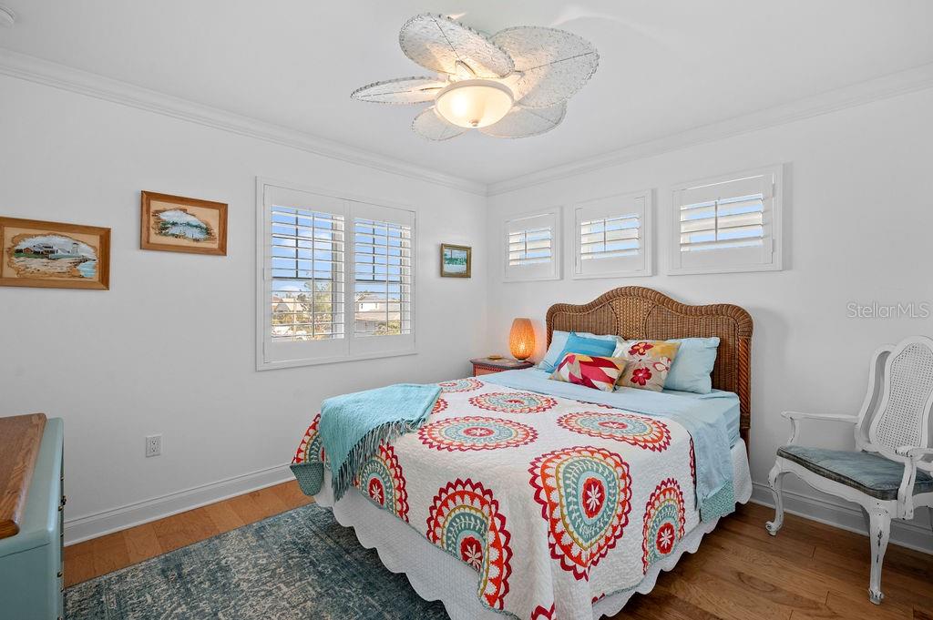 A4653068 Property Photo