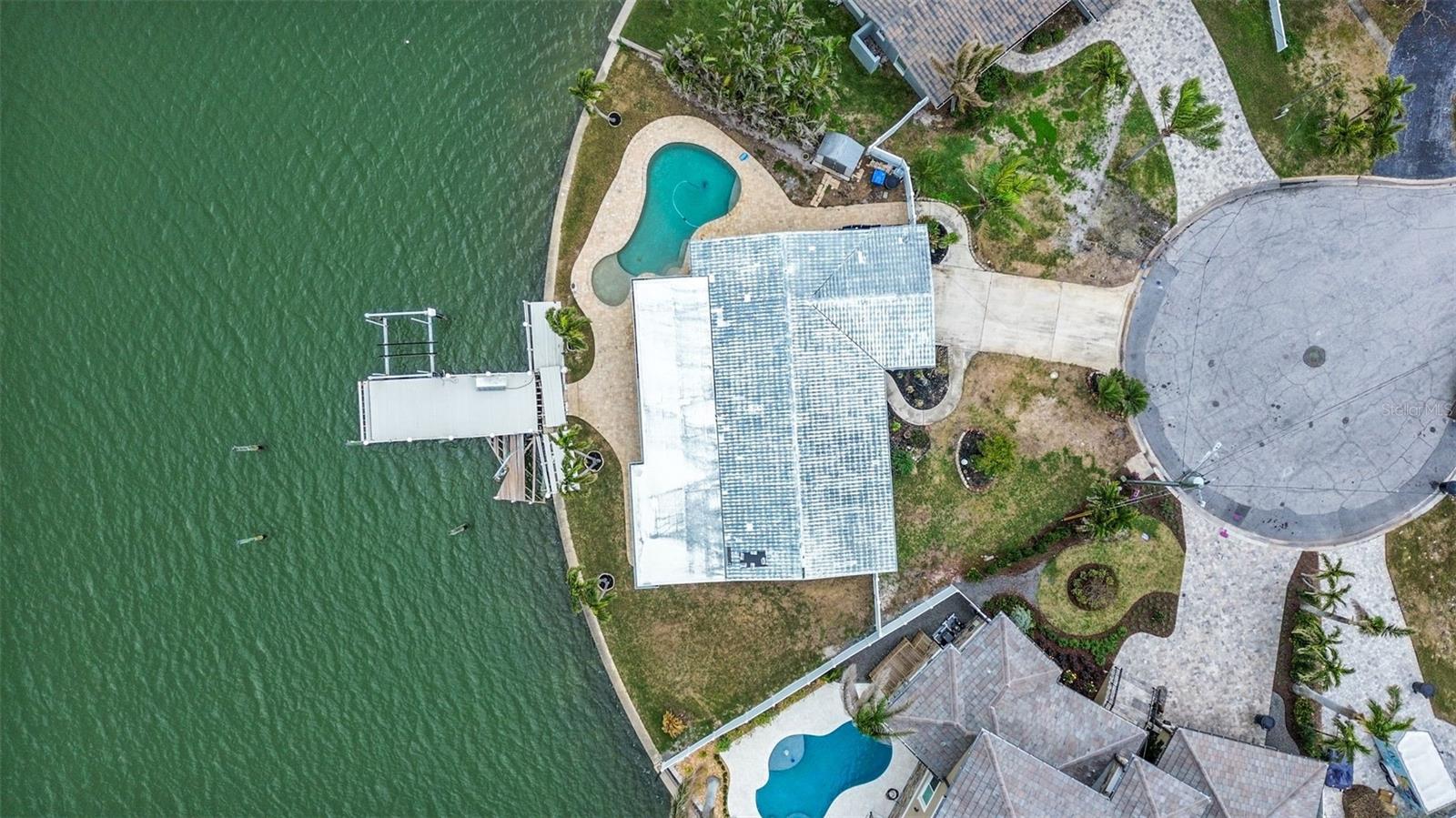 7800 3RD AVE S, ST PETERSBURG, FL, 33707