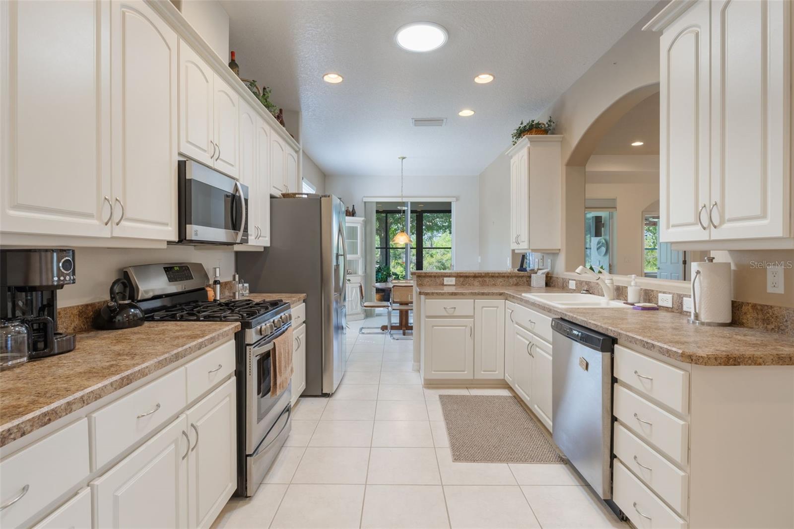 5560 SQUIRES DR, LEESBURG, FL, 34748