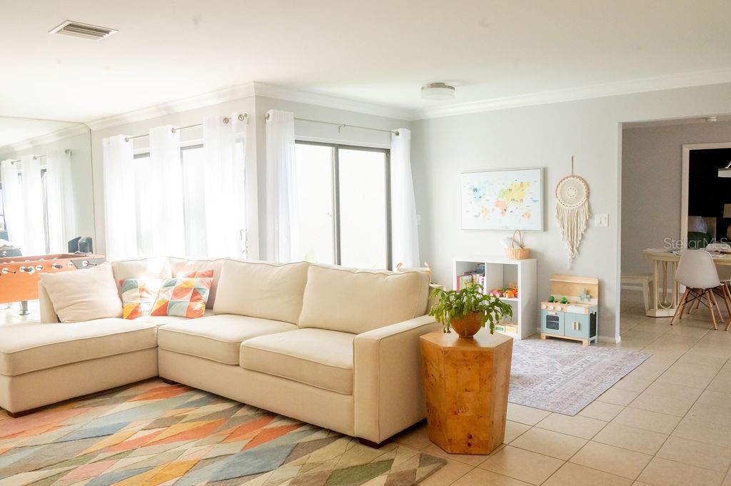 3724 GLEN OAKS MANOR DR, SARASOTA, FL, 34232