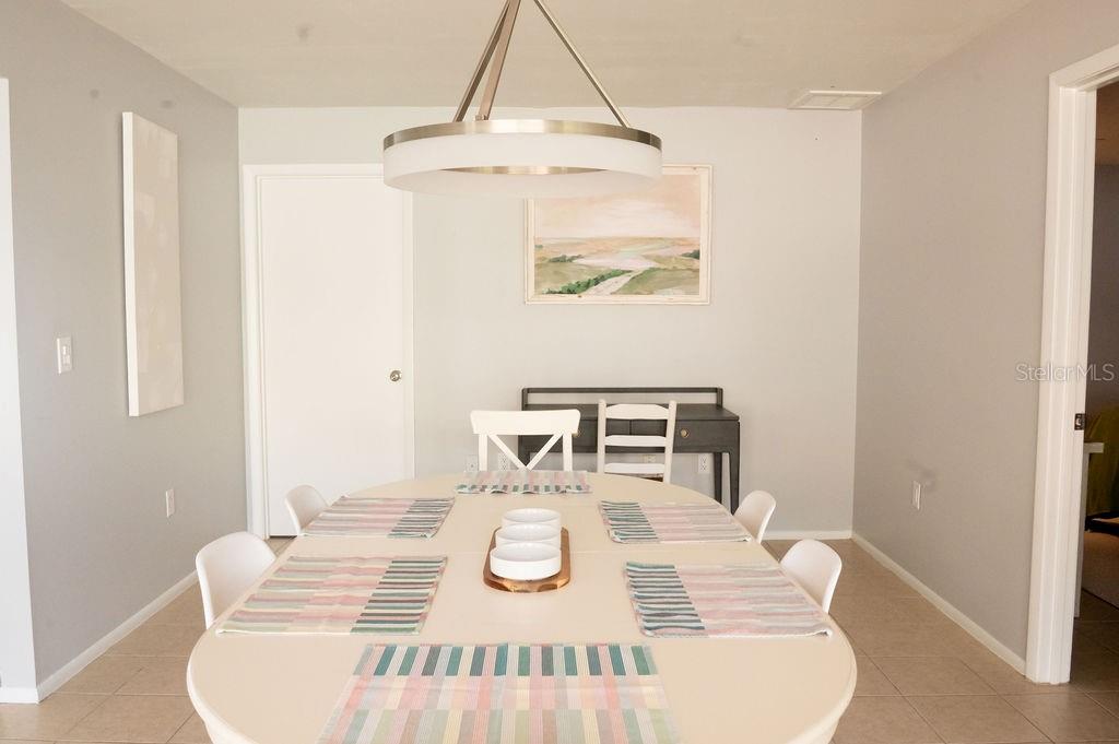 3724 GLEN OAKS MANOR DR, SARASOTA, FL, 34232