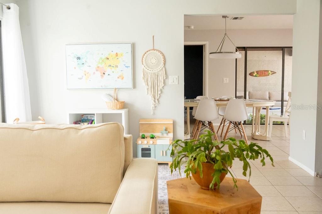 3724 GLEN OAKS MANOR DR, SARASOTA, FL, 34232